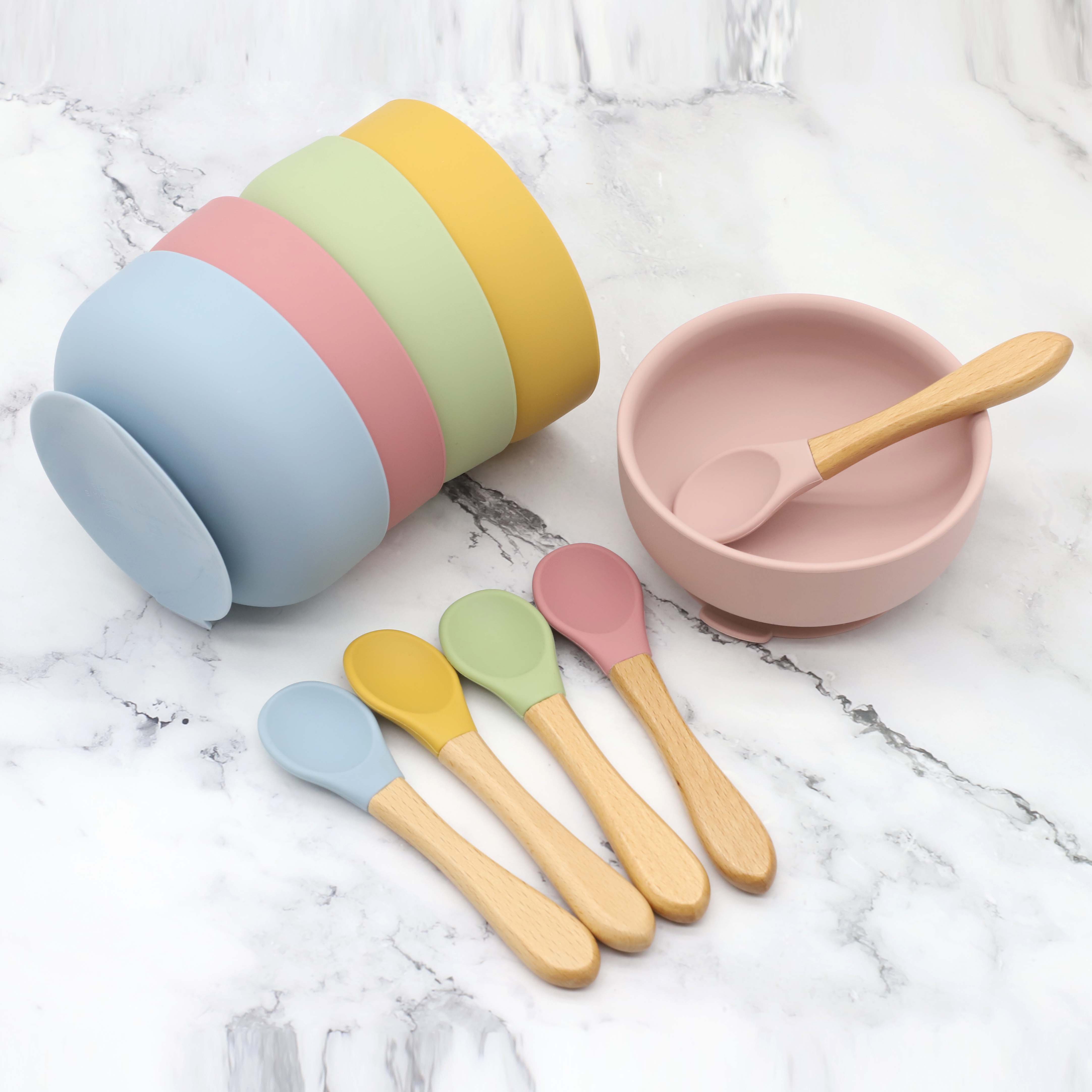 Silicone bowl with suction cup - Baby Food Kit 评论和价格